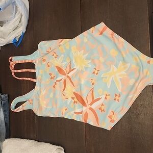 Girls roxy one piece bathing suit.